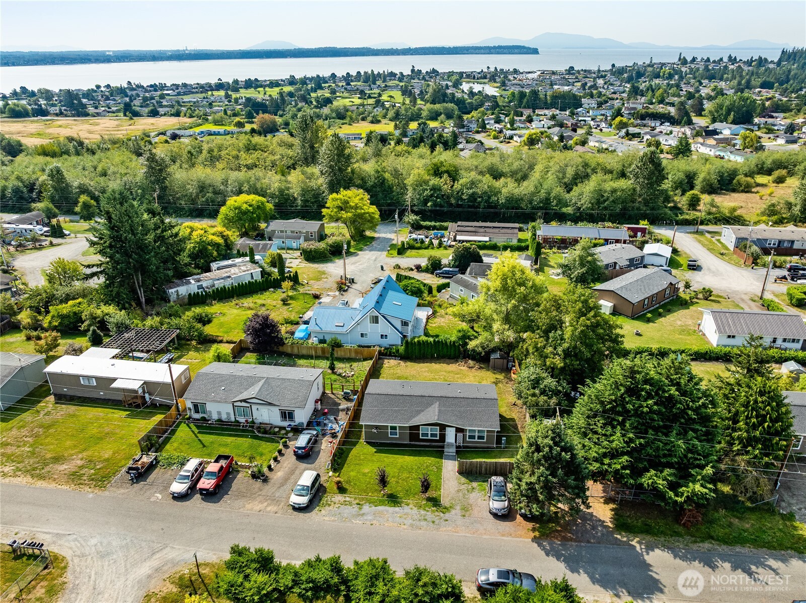 5565 Hillvue Road Blaine, WA 98230 - Photo 29 of 34