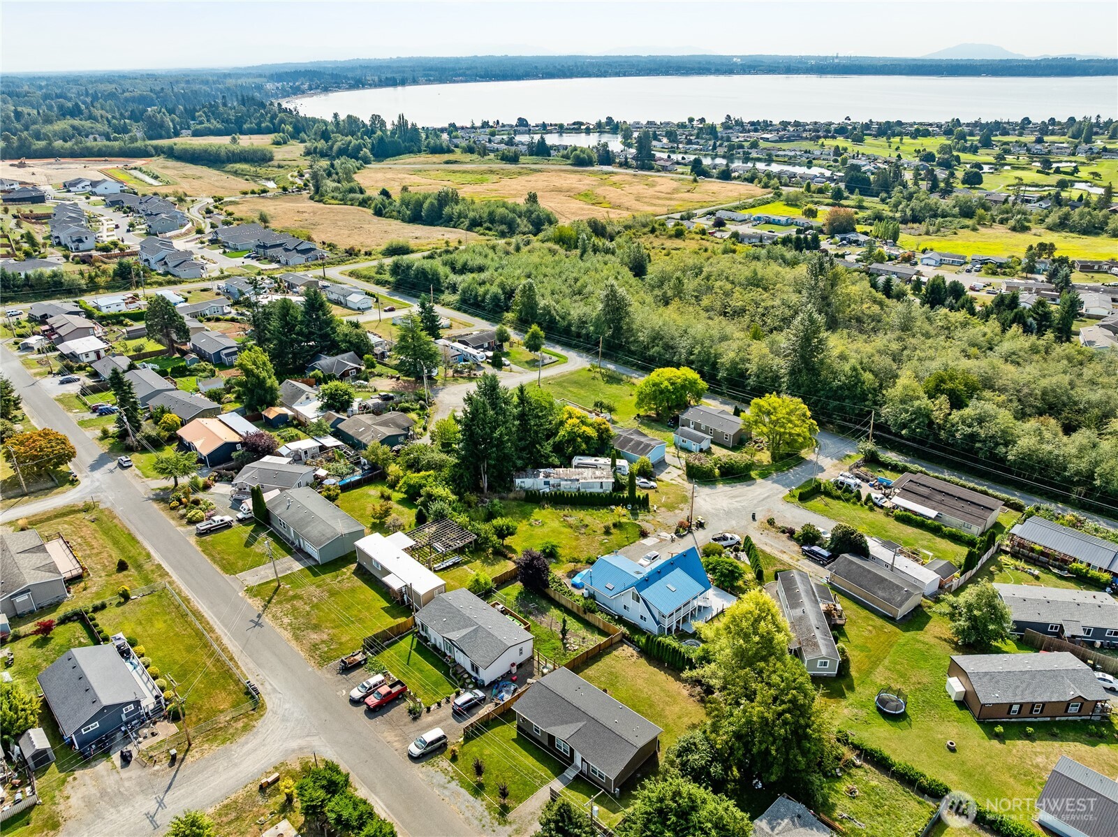 5565 Hillvue Road Blaine, WA 98230 - Photo 30 of 34