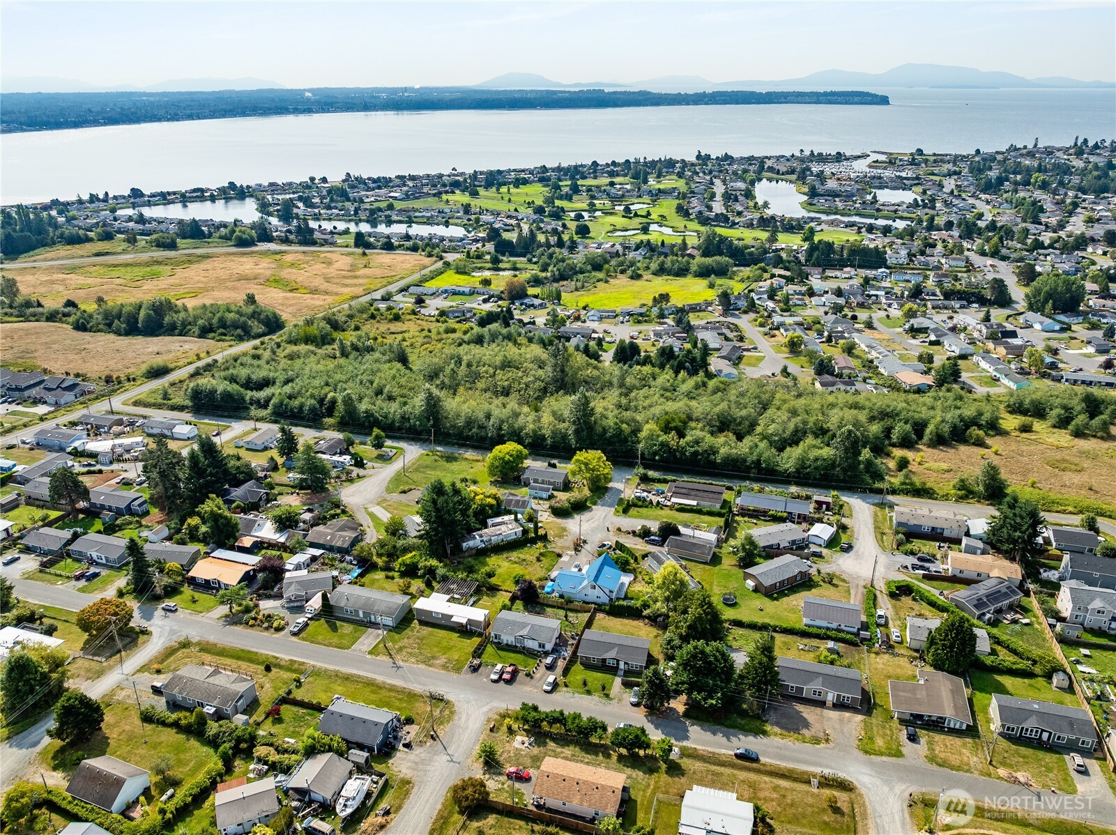 5565 Hillvue Road Blaine, WA 98230 - Photo 32 of 34