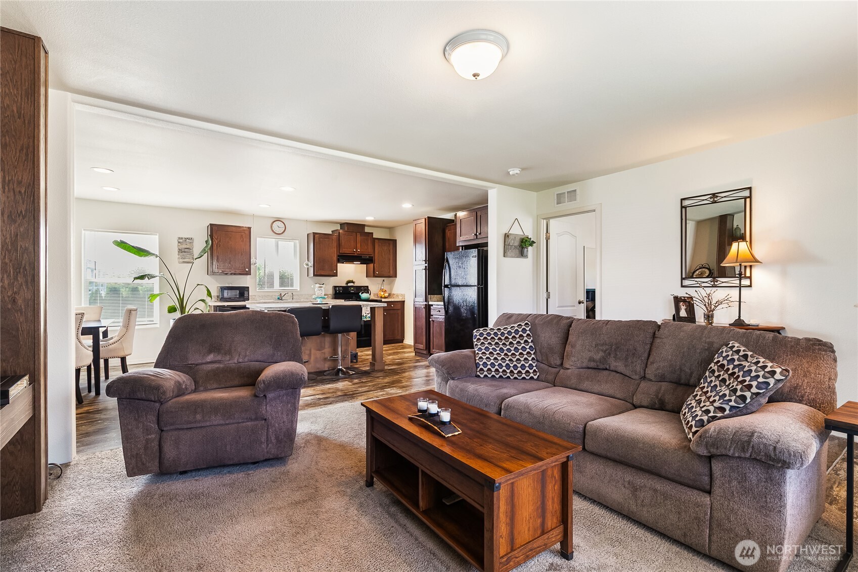 5565 Hillvue Road Blaine, WA 98230 - Photo 6 of 34