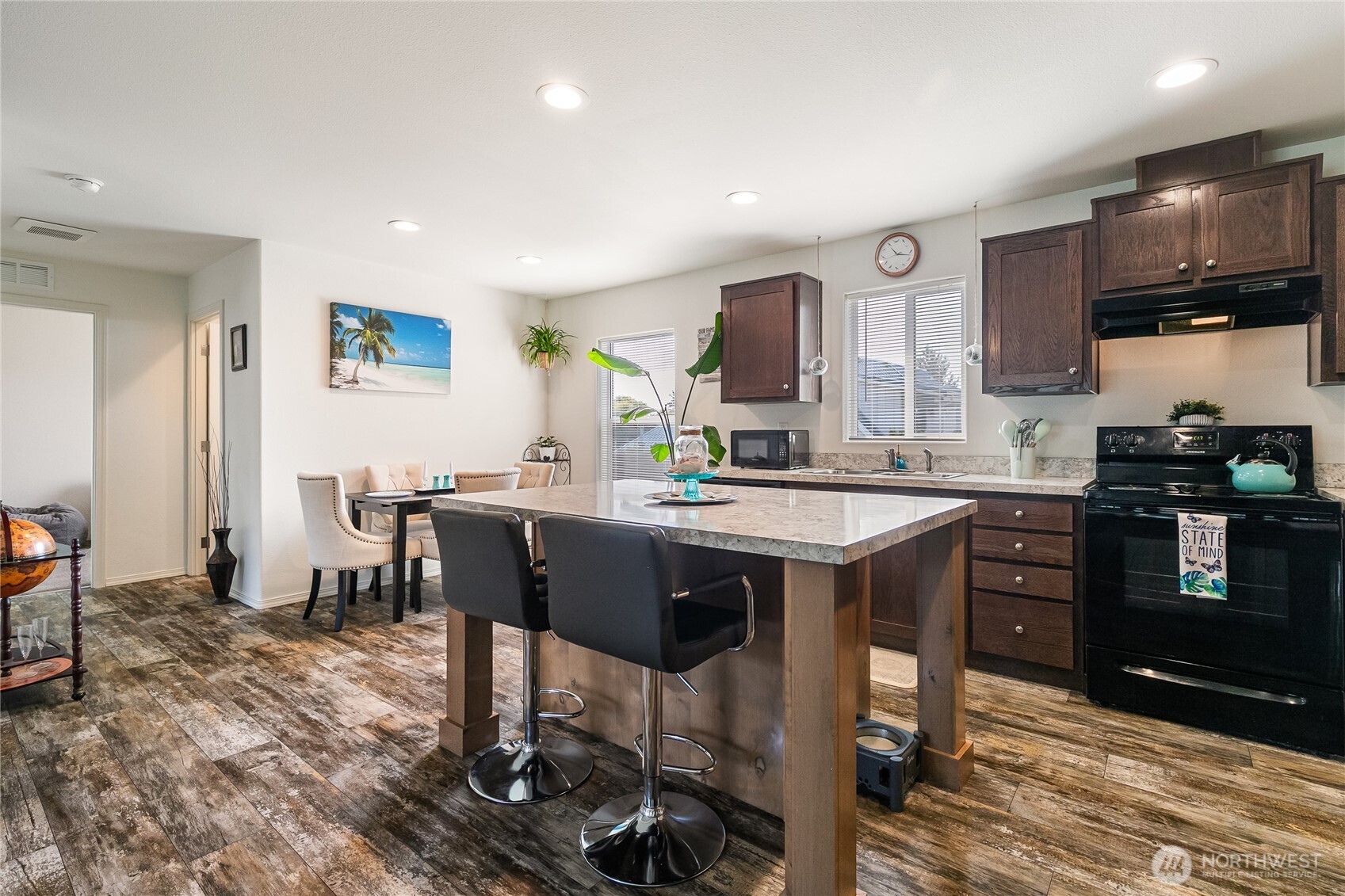 5565 Hillvue Road Blaine, WA 98230 - Photo 7 of 34