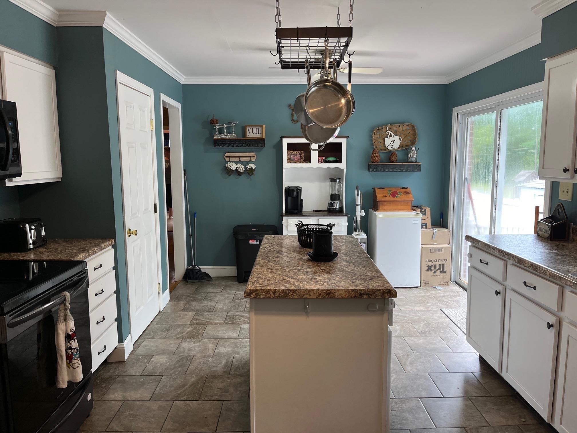 210 Johnson Street Grayson, KY 41143 - Photo 6 of 20