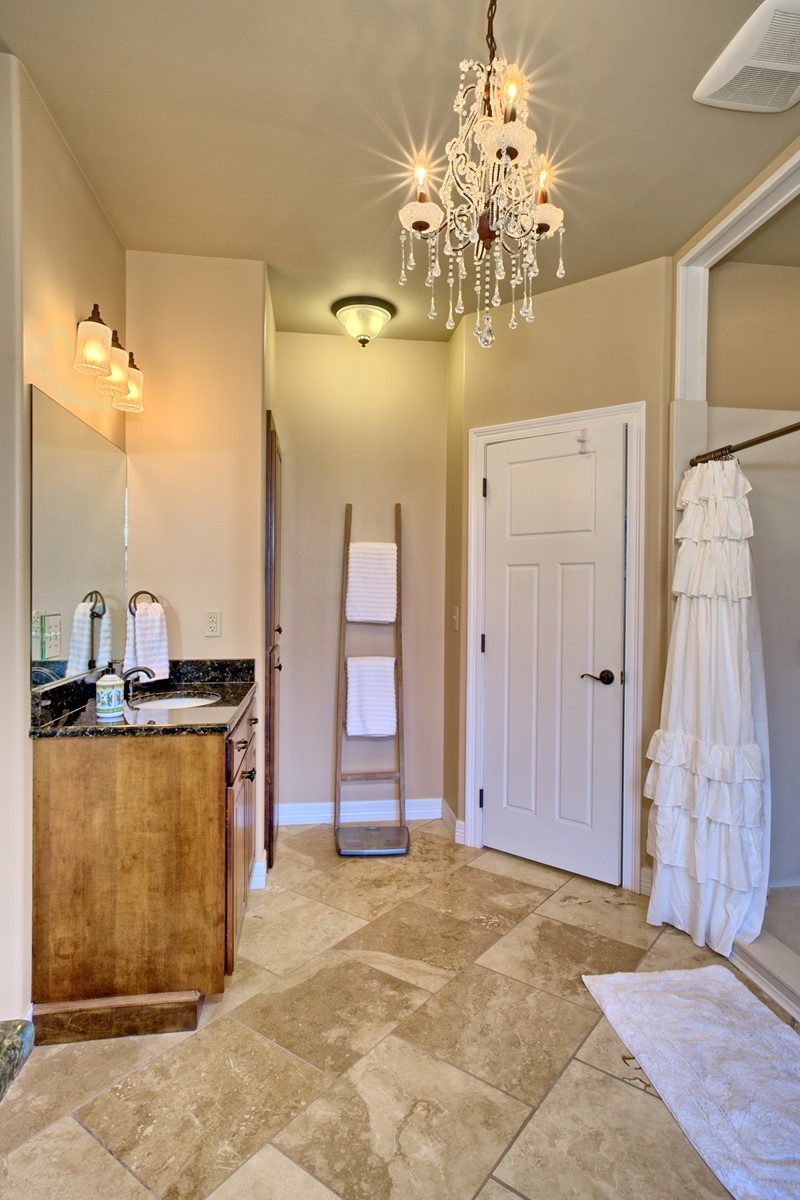 285 Cart Bayou Lane Many, LA 71449 - Photo 40 of 48 Primary bathroom