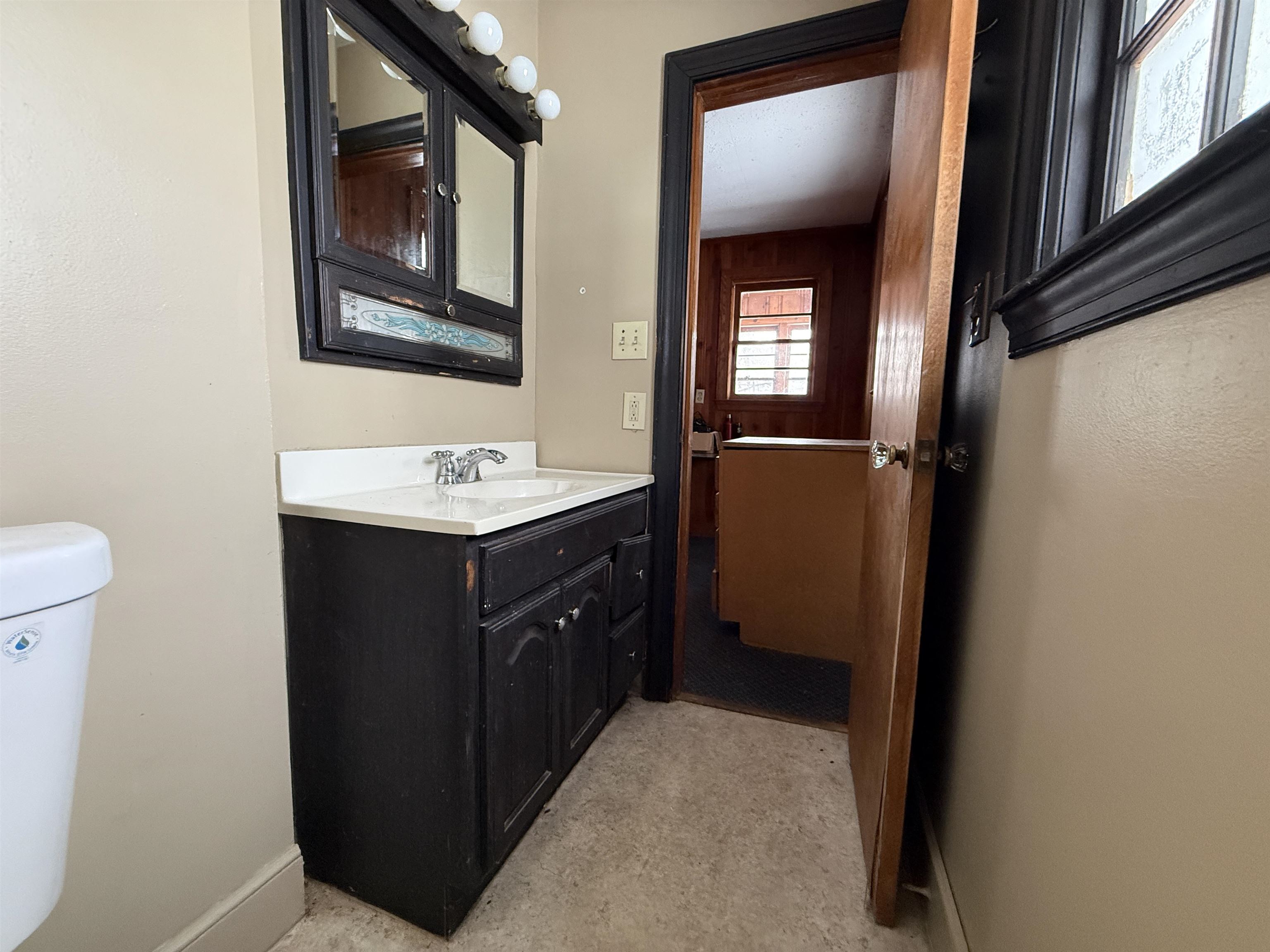 85 Hazel Street Rutland, VT 05701 - Photo 36 of 52