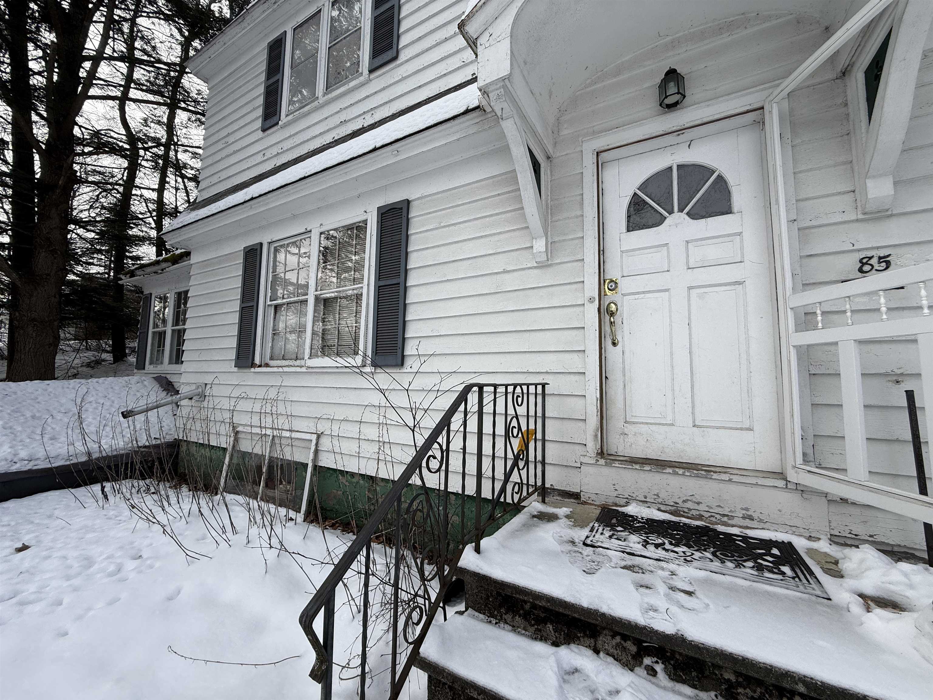 85 Hazel Street Rutland, VT 05701 - Photo 4 of 52