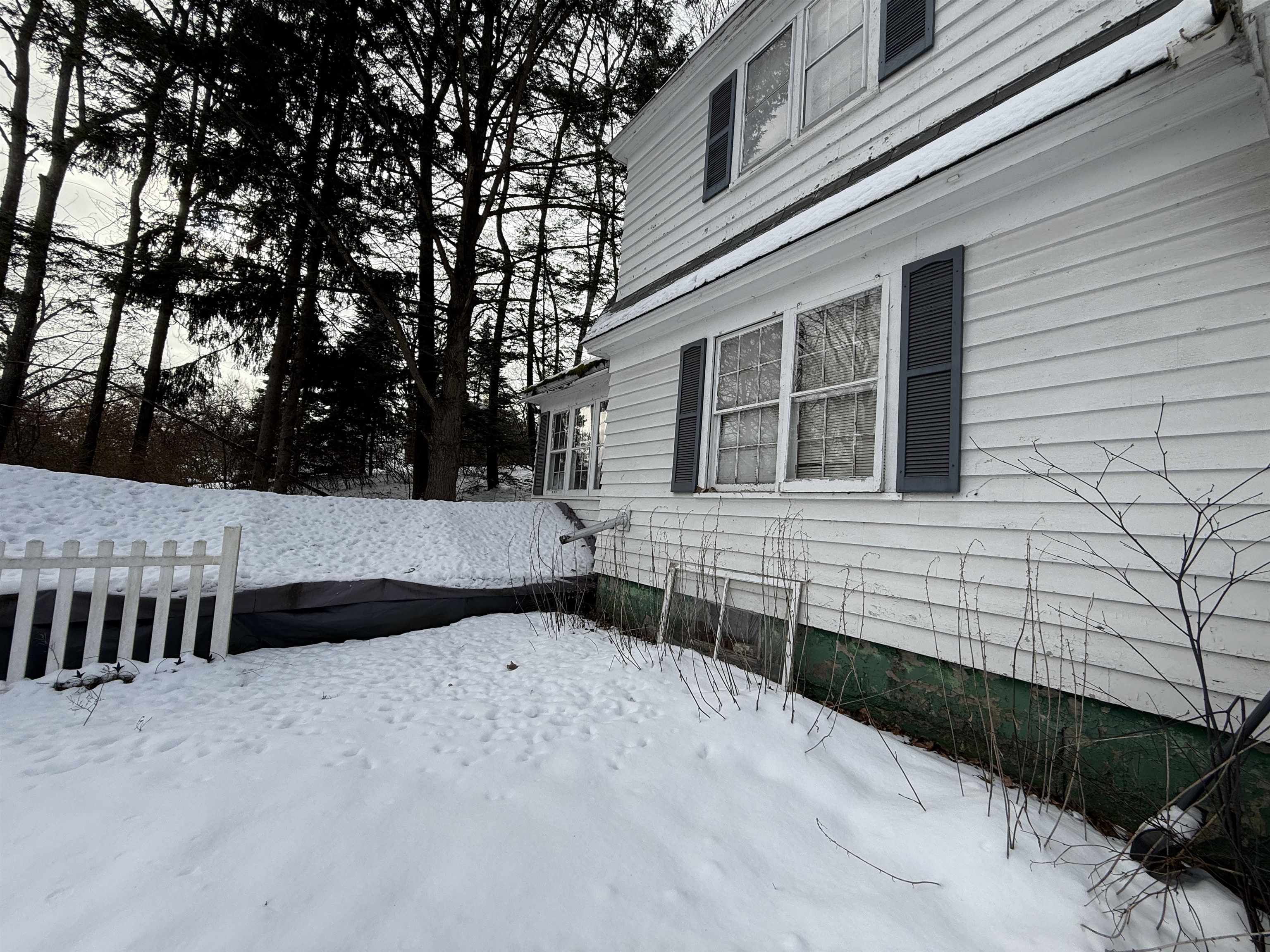 85 Hazel Street Rutland, VT 05701 - Photo 5 of 52