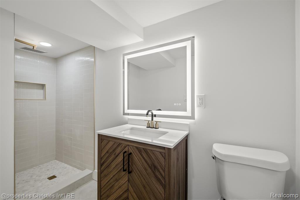 4109 Grandview Road Royal Oak, MI 48073 - Photo 22 of 25 Gallery Image 22