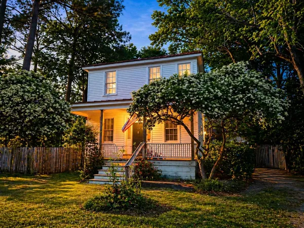 $400,000 | 1104 North Hillside Drive, Charleston, SC 29407