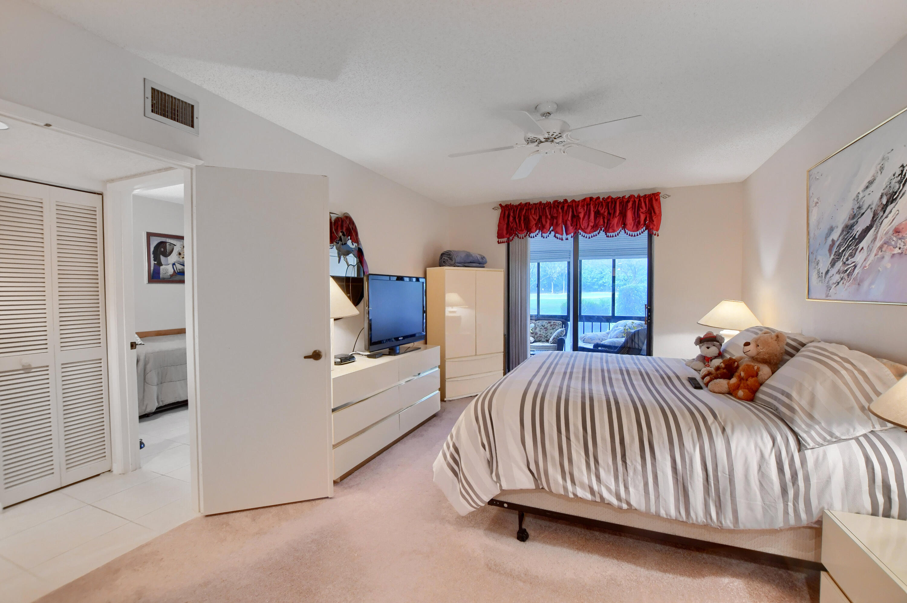 7834 La Mirada Drive, Unit 7834 Boca Raton, FL 33433 - Photo 22 of 32 master bedroom