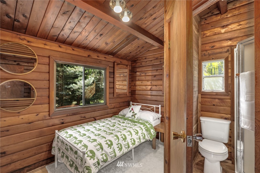 6007 West Flowing Lake Road Snohomish, WA 98290 - Photo 19 of 32 Gallery Image 19