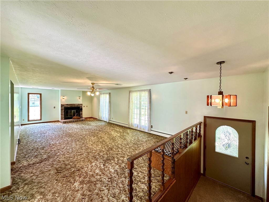 1465 Warner Road Southeast Hubbard, OH 44425 - Photo 14 of 40