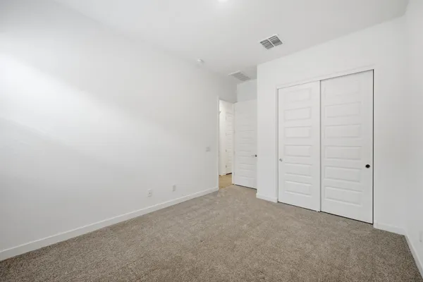 $3,200 | 4323 North 92nd Drive, Phoenix, AZ 85037