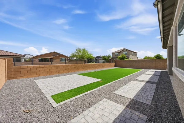 $3,200 | 4323 North 92nd Drive, Phoenix, AZ 85037