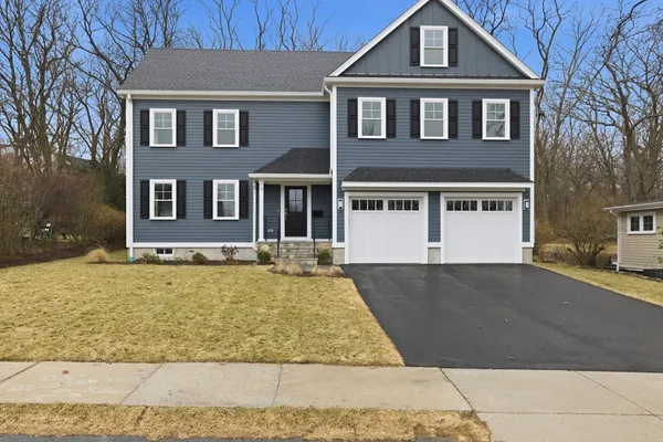 $2,599,000 | 4 Aerial Street, Lexington, MA 02421