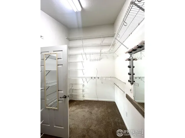 a view of gallery with hallway