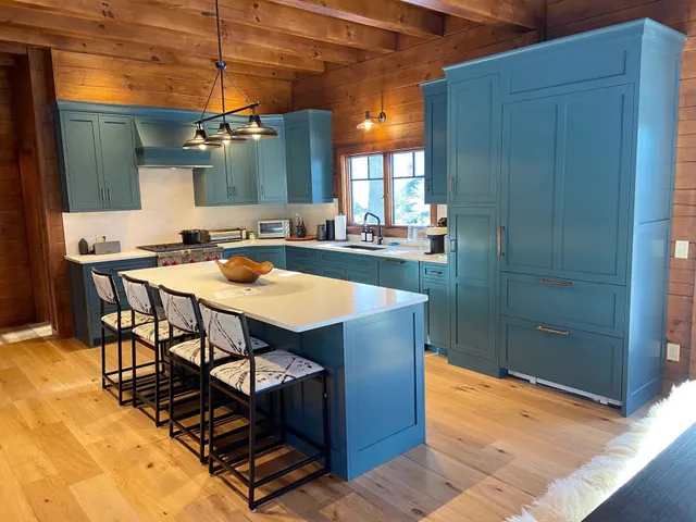 $2,499,900 | 137 South Peak Road, Lincoln, NH 03251