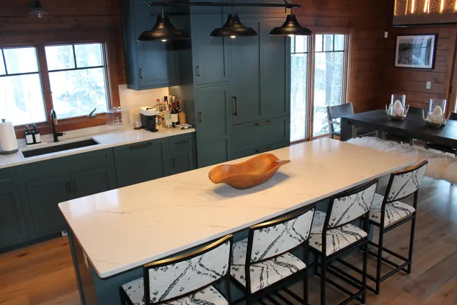 $2,499,900 | 137 South Peak Road, Lincoln, NH 03251