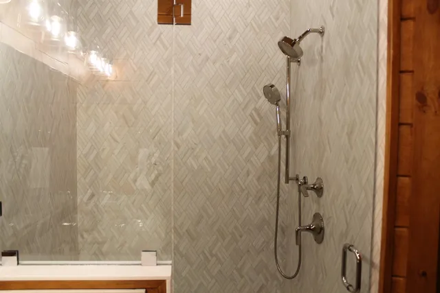 $2,499,900 | 137 South Peak Road, Lincoln, NH 03251