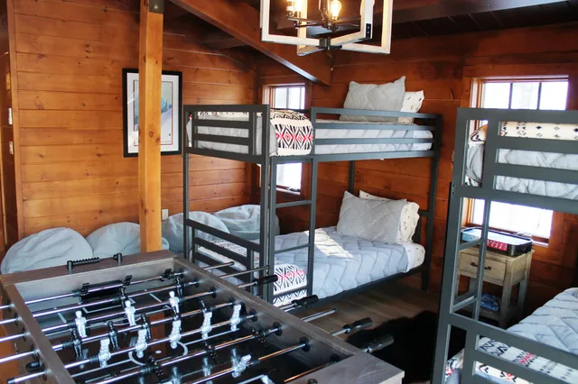 $2,499,900 | 137 South Peak Road, Lincoln, NH 03251