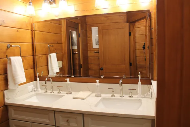 $2,499,900 | 137 South Peak Road, Lincoln, NH 03251