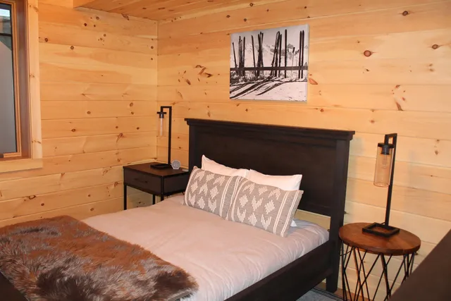 $2,499,900 | 137 South Peak Road, Lincoln, NH 03251