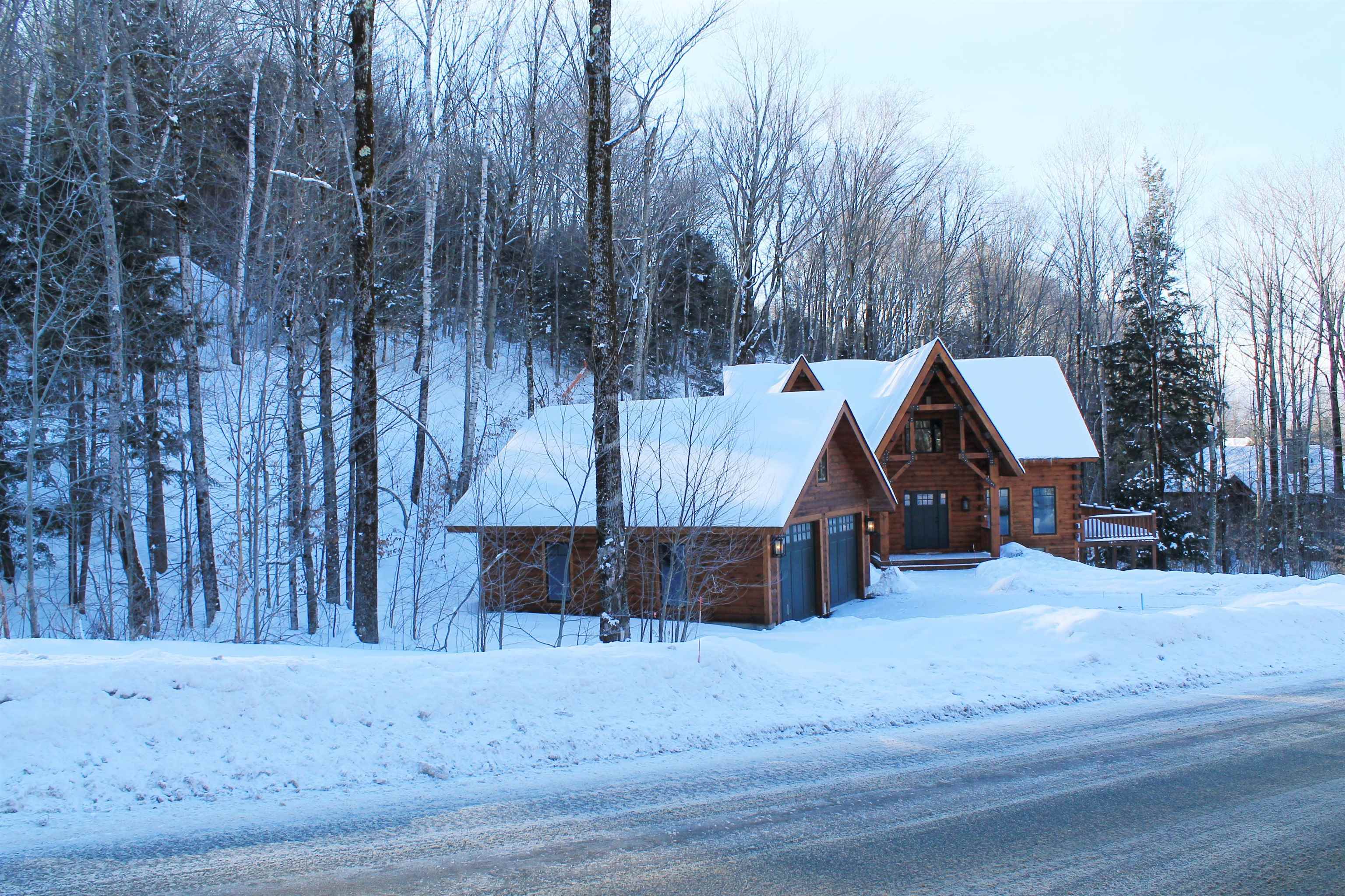 137 South Peak Road Lincoln, NH 03251 - Photo 4 of 60