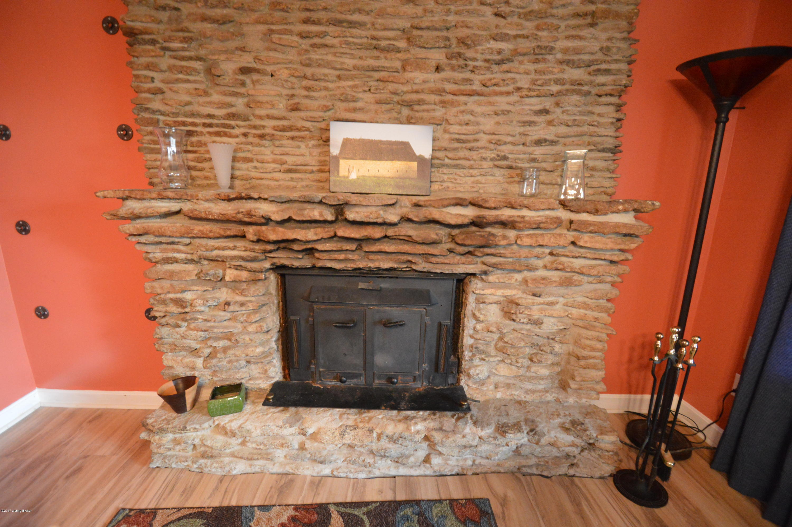 293 Hensley Road Shepherdsville, KY 40165 - Photo 10 of 42 DSC_0787
