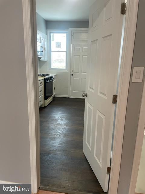 3044 Brighton Street Baltimore, MD 21216 - Photo 6 of 37 First Floor 5