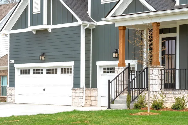 $799,990 | 7233 Richvale Drive, Fairview, TN 37062