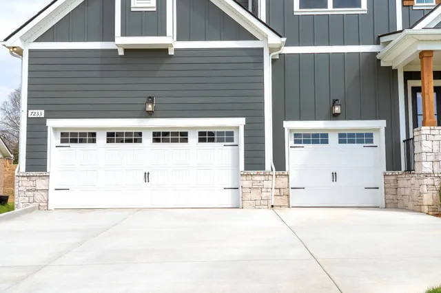 $799,990 | 7233 Richvale Drive, Fairview, TN 37062