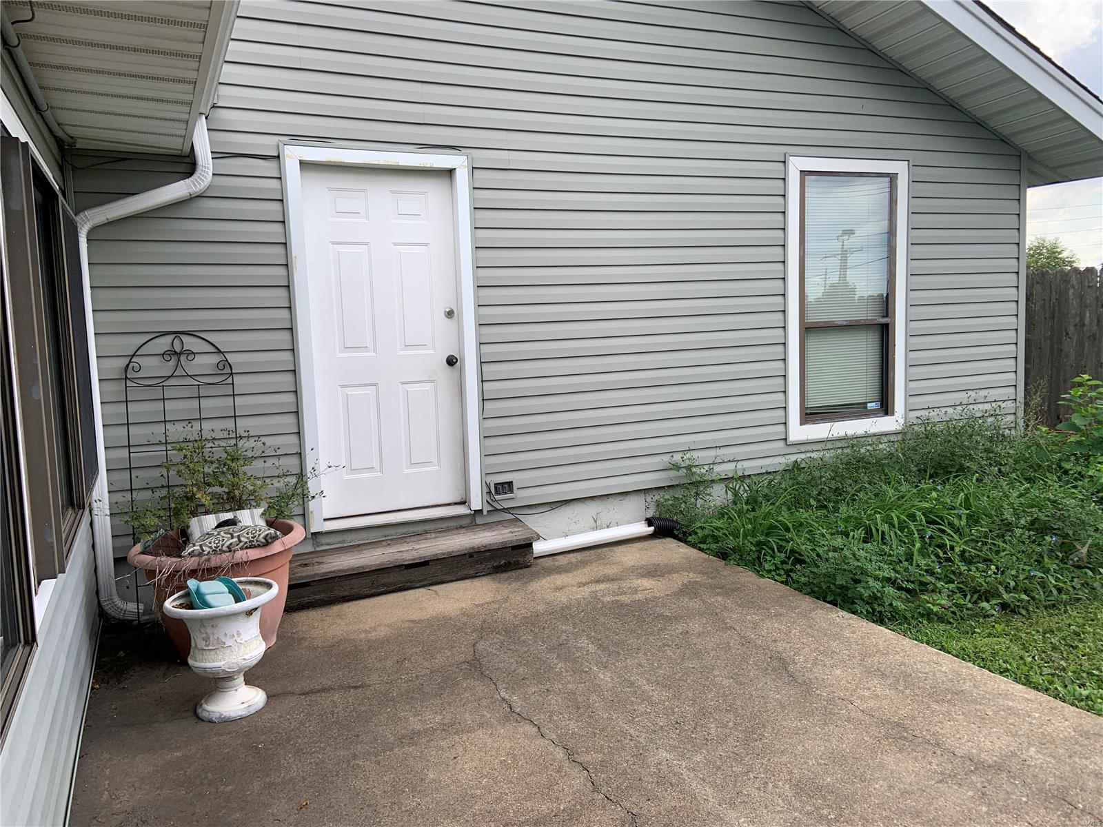 2 Handom Place St. Louis, MO 63114 - Photo 41 of 44