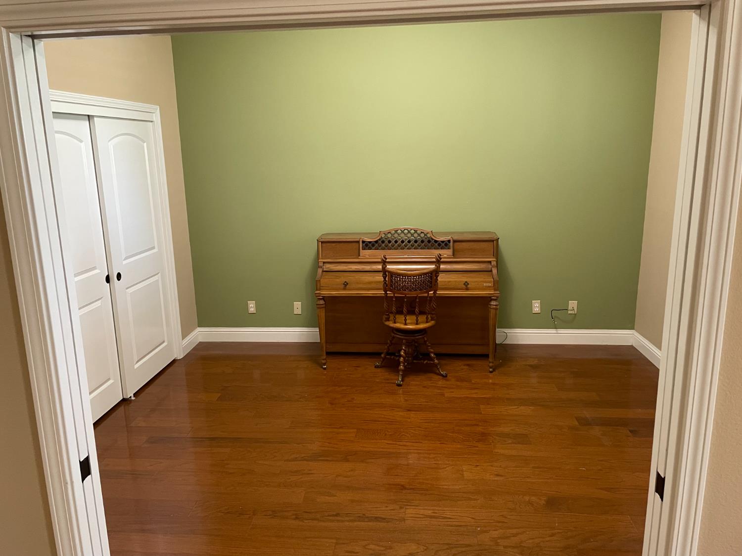 2087 South Church Avenue Reedley, CA 93654 - Photo 32 of 40