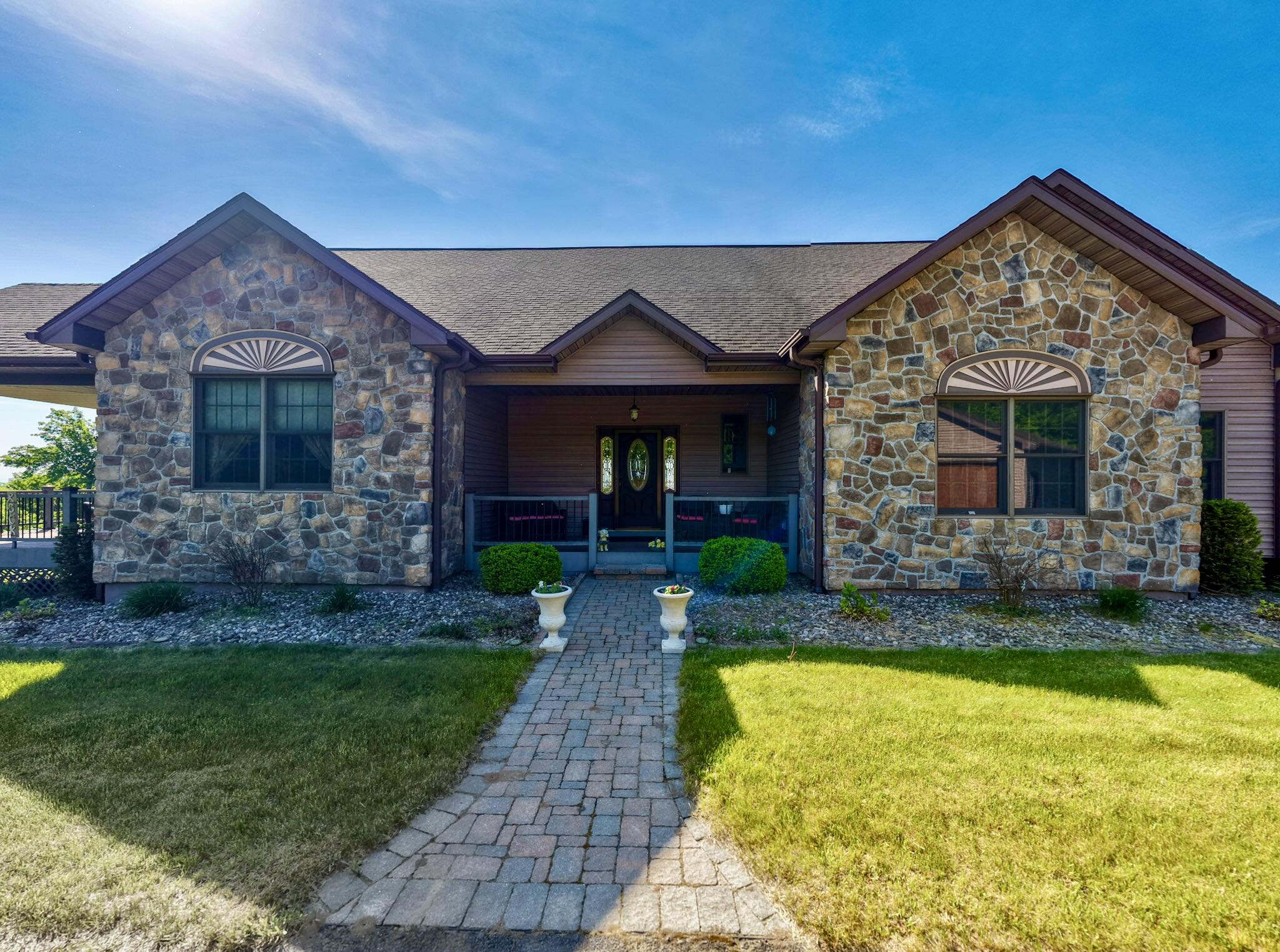 285 Agnew Road Morrisonville, NY 12962 - Photo 4 of 40