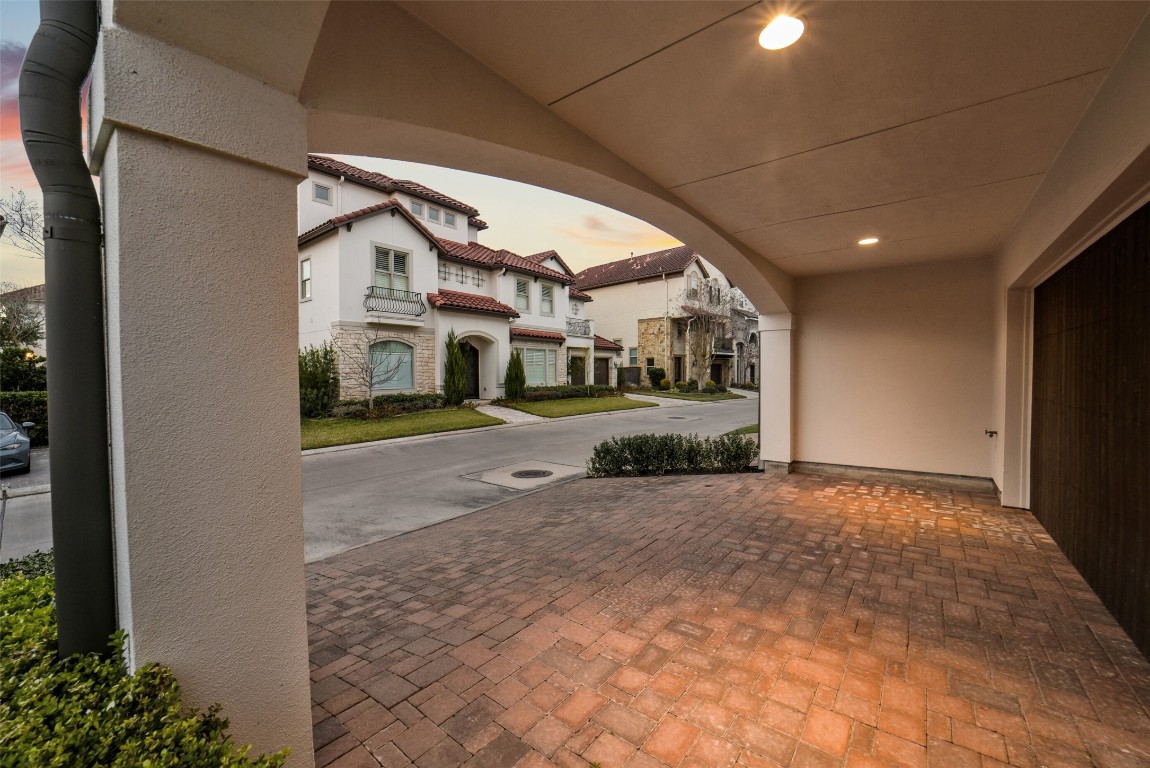 15943 Morgan Street Sugar Land, TX 77478 - Photo 36 of 41 a view of a street with a building in the background