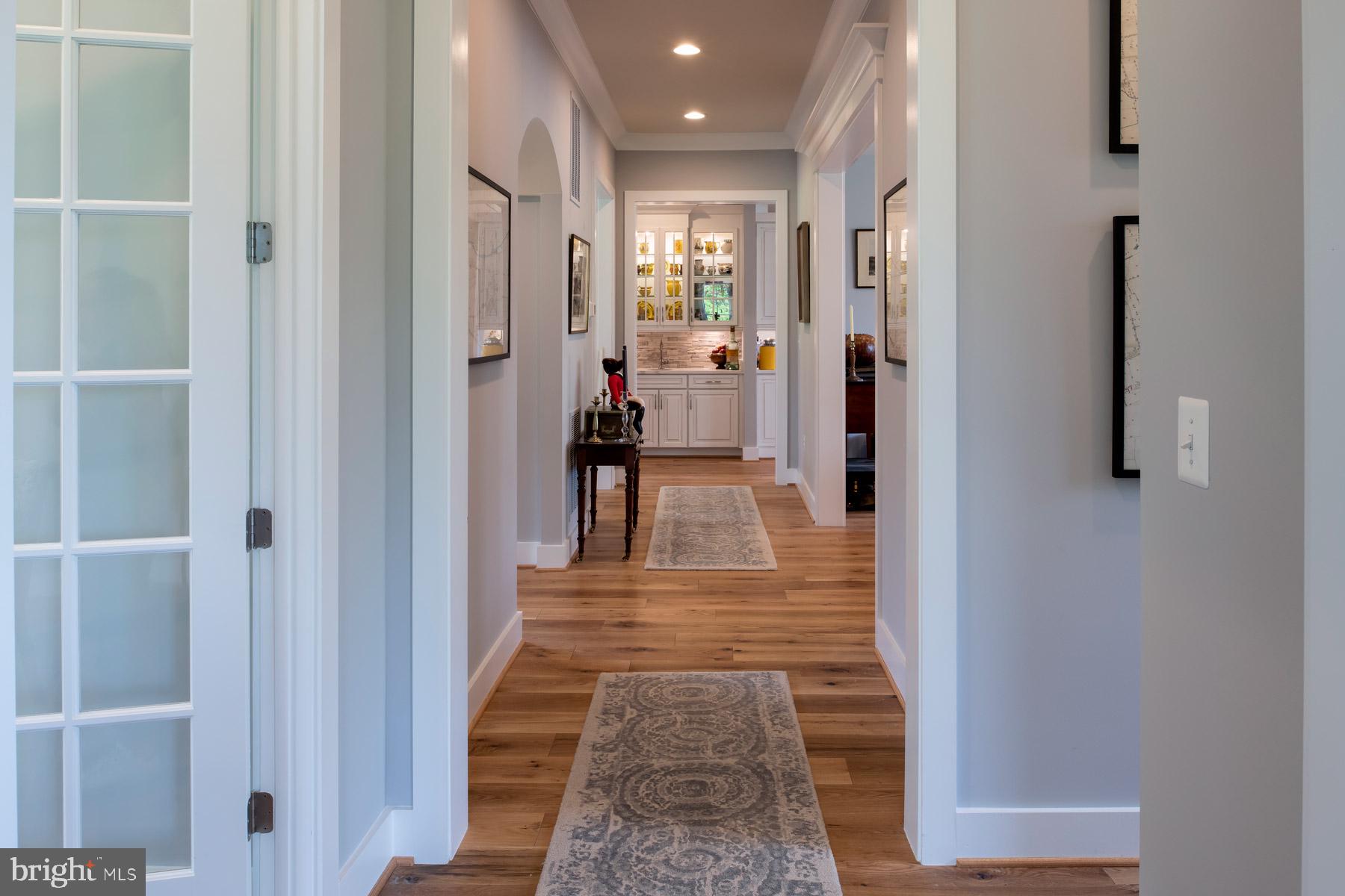 37092 Shoemaker School Road Purcellville, VA 20132 - Photo 17 of 24 Hall