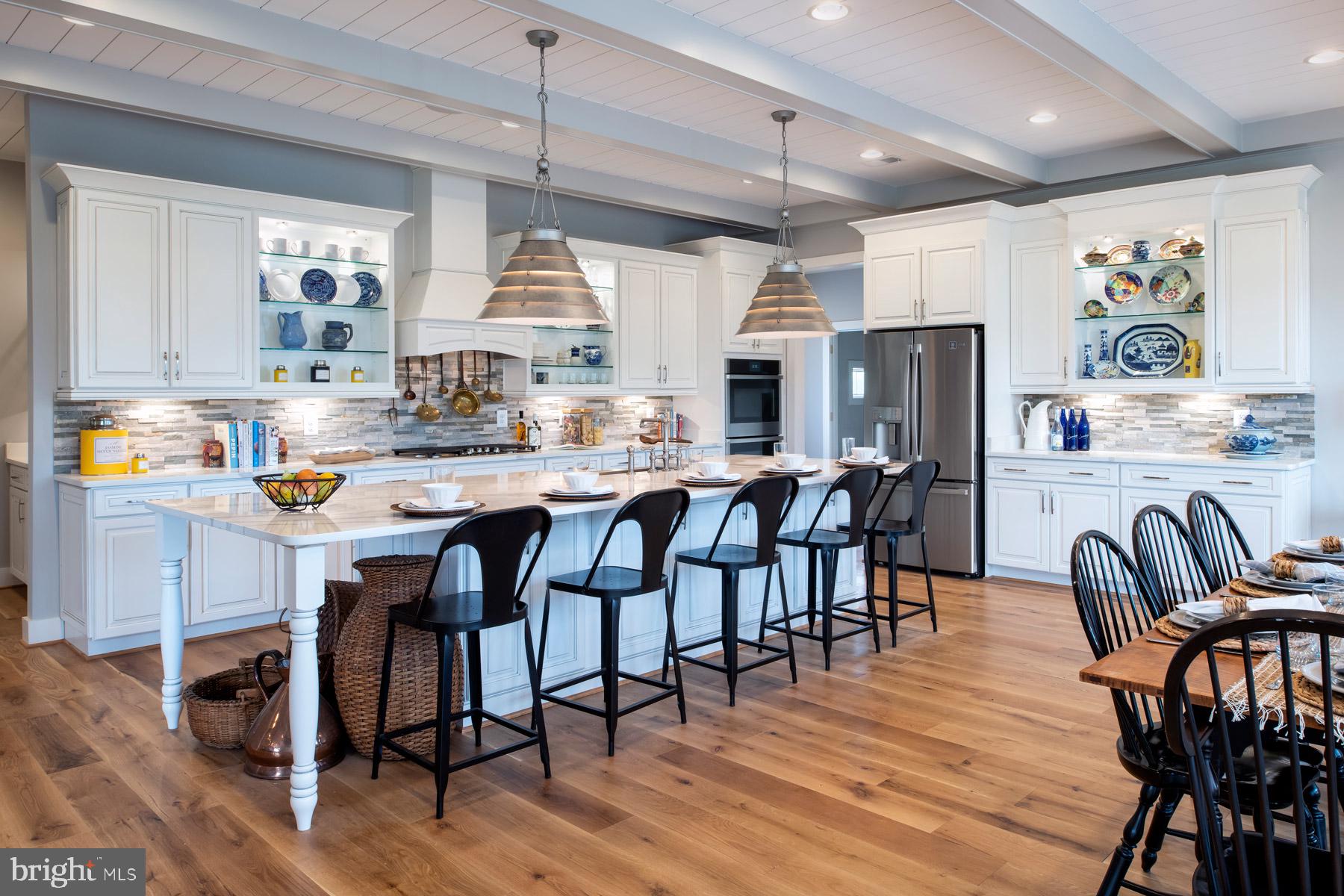 37092 Shoemaker School Road Purcellville, VA 20132 - Photo 4 of 24 Farm Kitchen