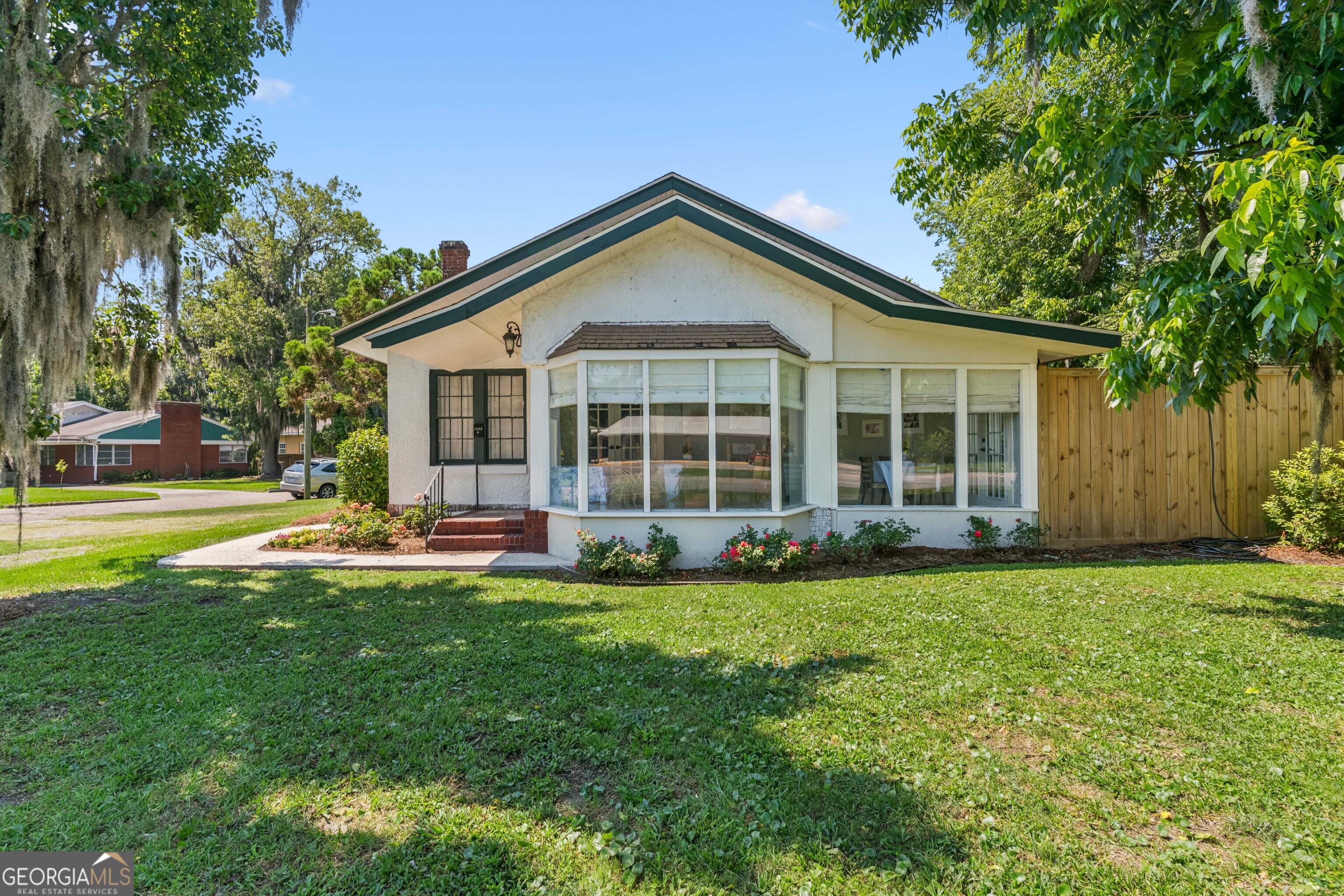 1908 Gloucester Street Brunswick, GA 31520 - Photo 7 of 42