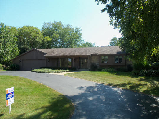 5593 Roanoke Road Rockford, IL 61107 - Photo 1 of 1 Gallery Image 1