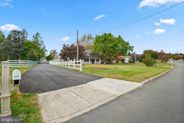 $1,199,000 | 1060 Welsh Road, Philadelphia, PA 19115