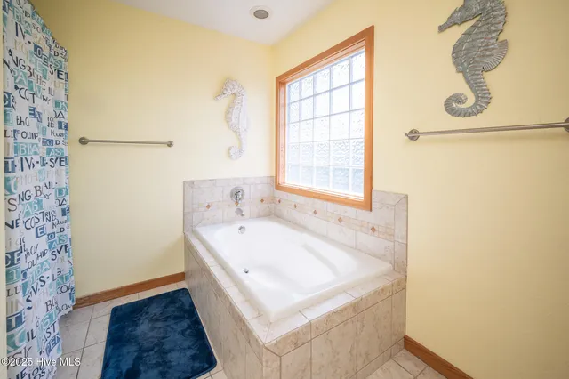 $935,000 | 767 Gulfstream Court, Corolla, NC 27927