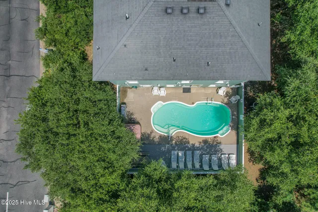 $935,000 | 767 Gulfstream Court, Corolla, NC 27927