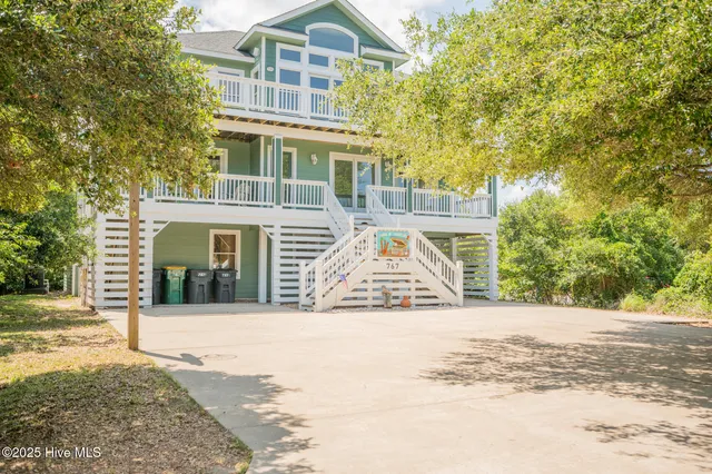 $935,000 | 767 Gulfstream Court, Corolla, NC 27927