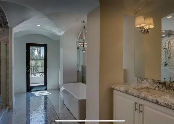 $25,000 | 9323 North 69th Street, Paradise Valley, AZ 85253