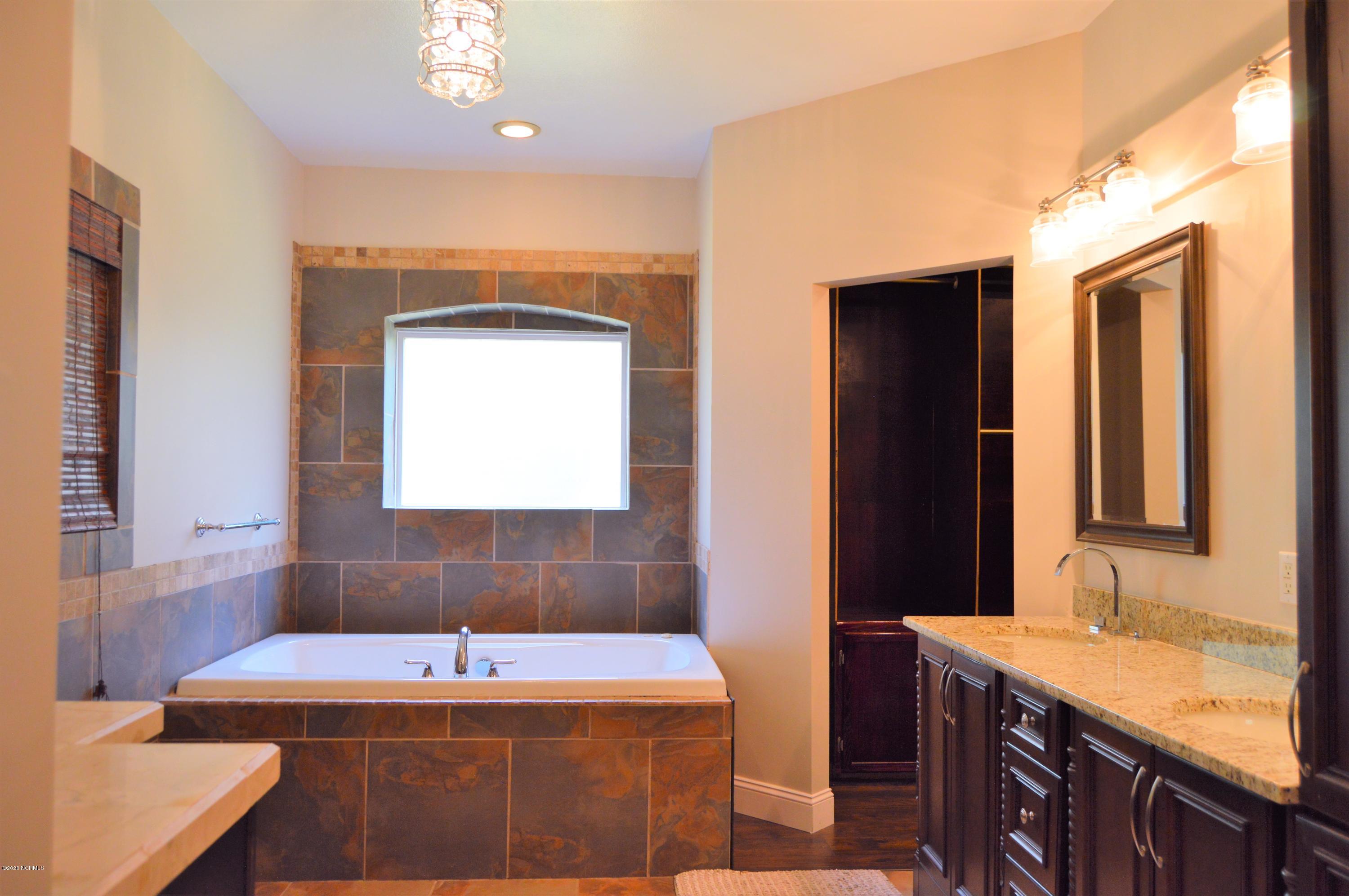 286 Scott-Jenkins Road Jacksonville, NC 28540 - Photo 69 of 124 DSC_0551