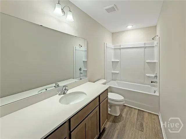 $306,375 | 200 Antler Avenue Southeast, Allenhurst, GA 31301