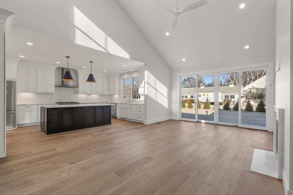 1060 Grove Street, Unit 21 Framingham, MA 01701 - Photo 2 of 13