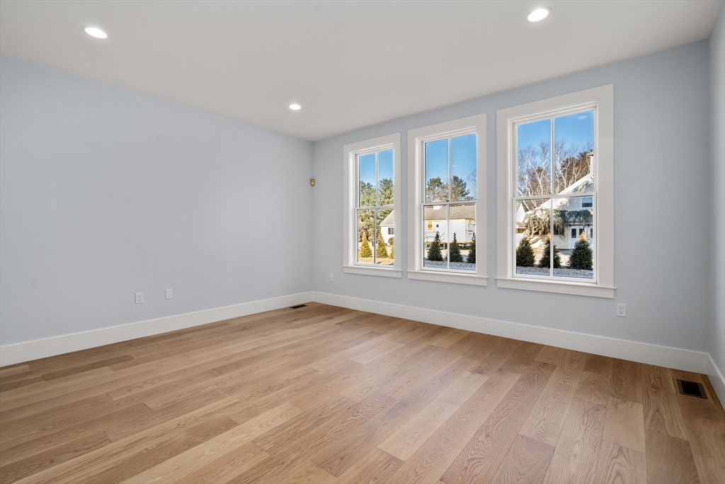 1060 Grove Street, Unit 21 Framingham, MA 01701 - Photo 8 of 13