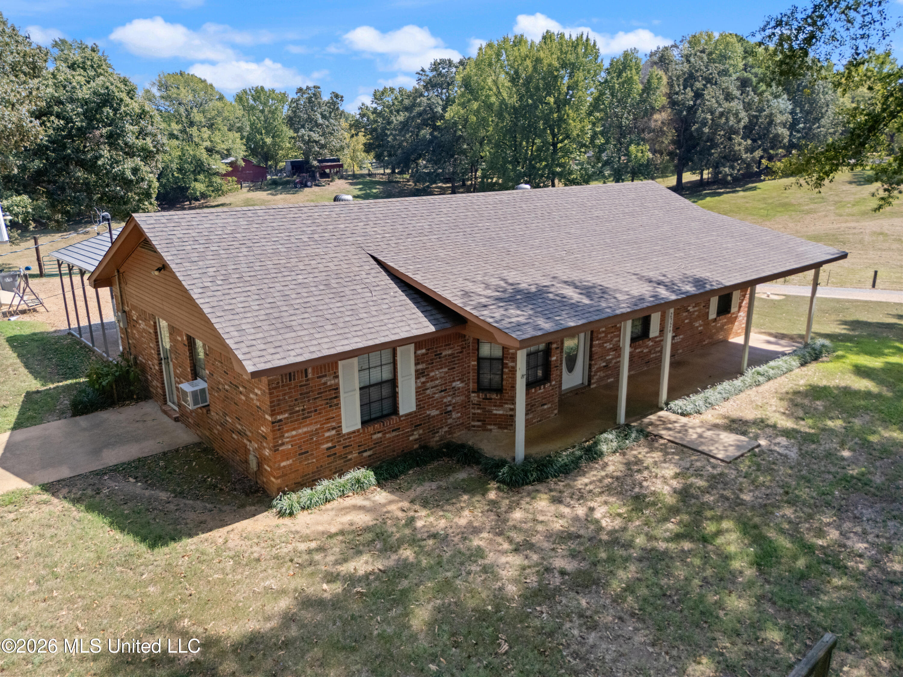 2326 Bluegoose Road Sarah, MS 38665 - Photo 30 of 38 30_dji_20260916131506_0114_d
