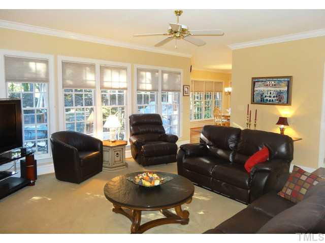 8913 Windjammer Drive Raleigh, NC 27615 - Photo 5 of 25 Den/Family/Great Room