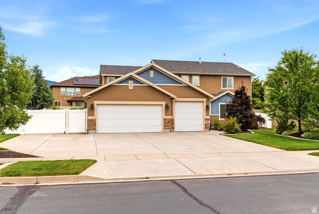 726 North Monarch Way Farmington, UT 84025 - Photo 3 of 35